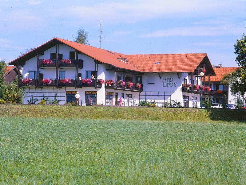 Pension An Der Linde Hotel Bad Birnbach Exterior photo